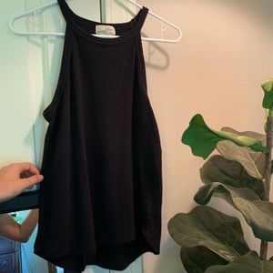 High neck sleeveless tee